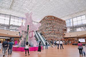Book Café Hits Korea