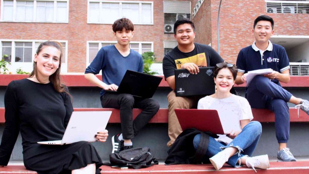Tips Sukses Pertukaran Mahasiswa ke Luar Negeri
