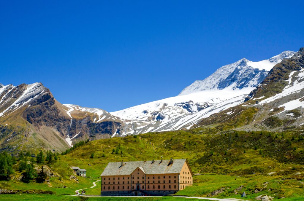 Destinasi Wisata Edukasi di Swiss Bikin Mahasiswa Auto Fresh!