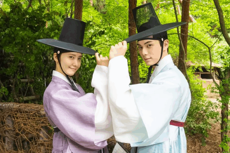 20250921172153_Lim-Yoona-Lee-Chae-Min-4